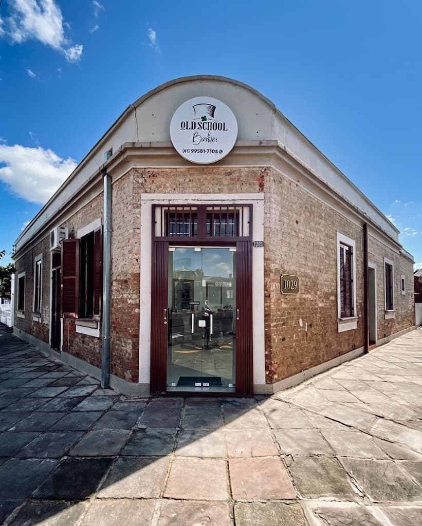Fachada histórica da Tio Nelson Barba e Cabelo em Santa Cruz do Sul
